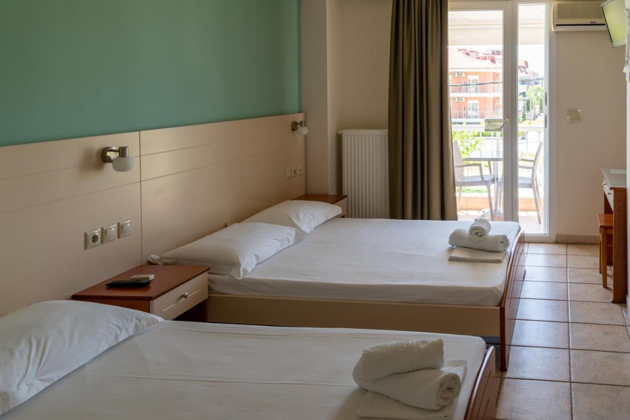 Rea Hotel Paralía Kültér fotó