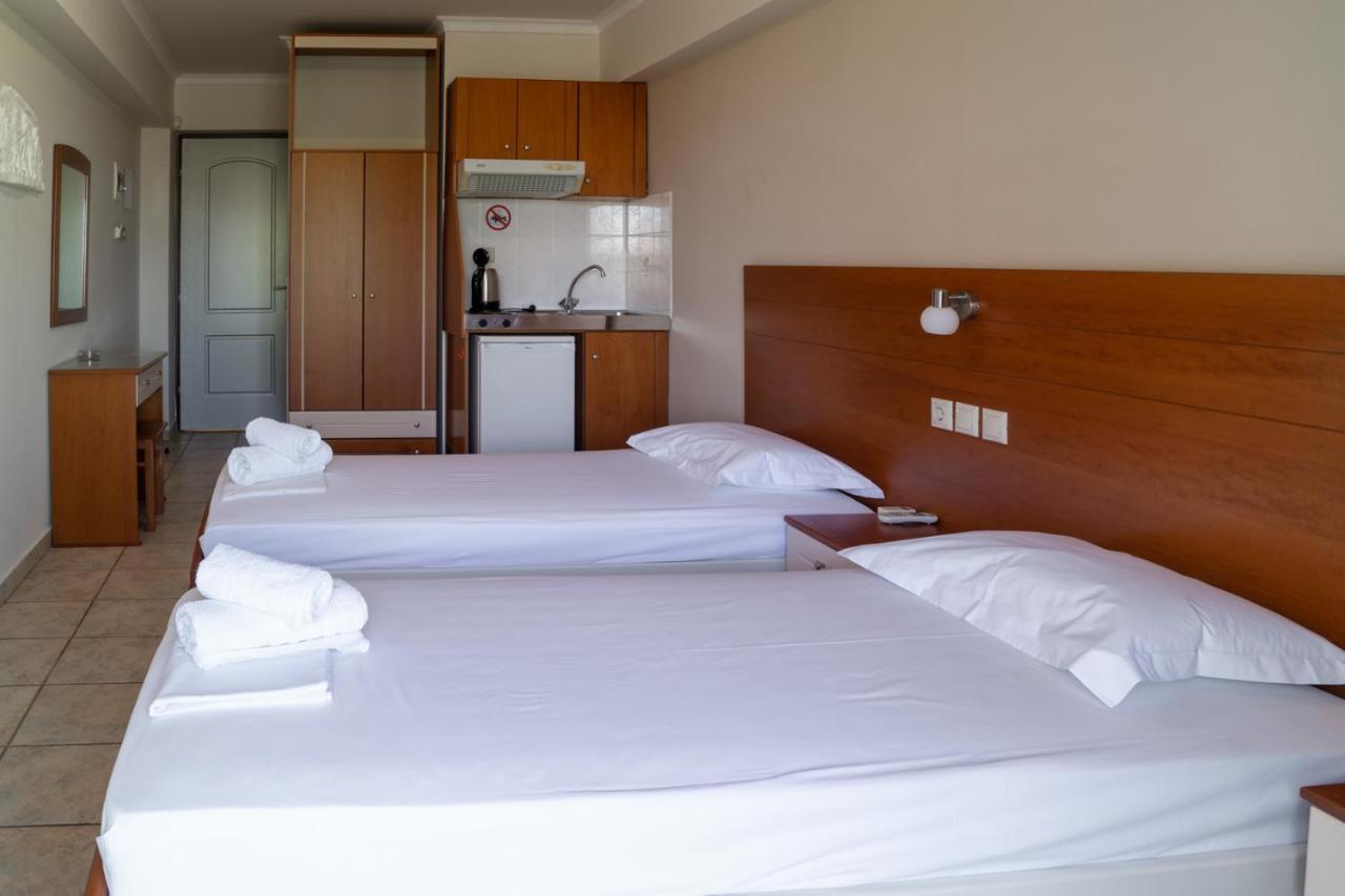 Rea Hotel Paralía Kültér fotó